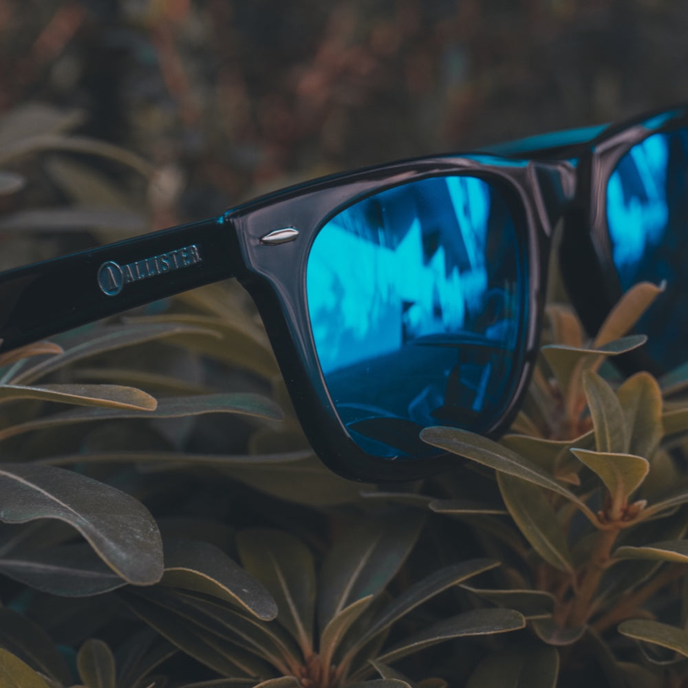 ANTEOJO DE SOL , CHARLIE-Negro con lentes Azul Espejados